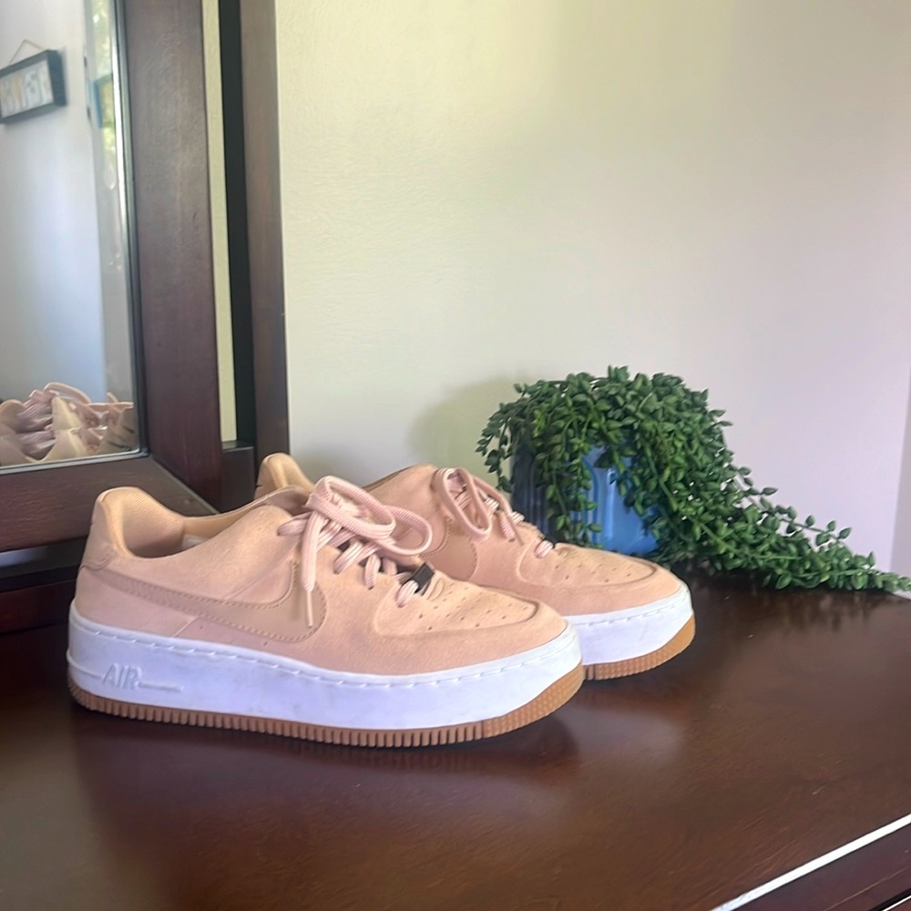 Nike Air Force 1 BEIGE